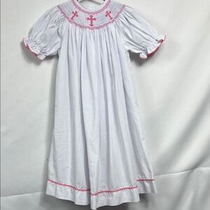 Southern Sunshine kids white smocked gown with cross embroidery EUC size 4T